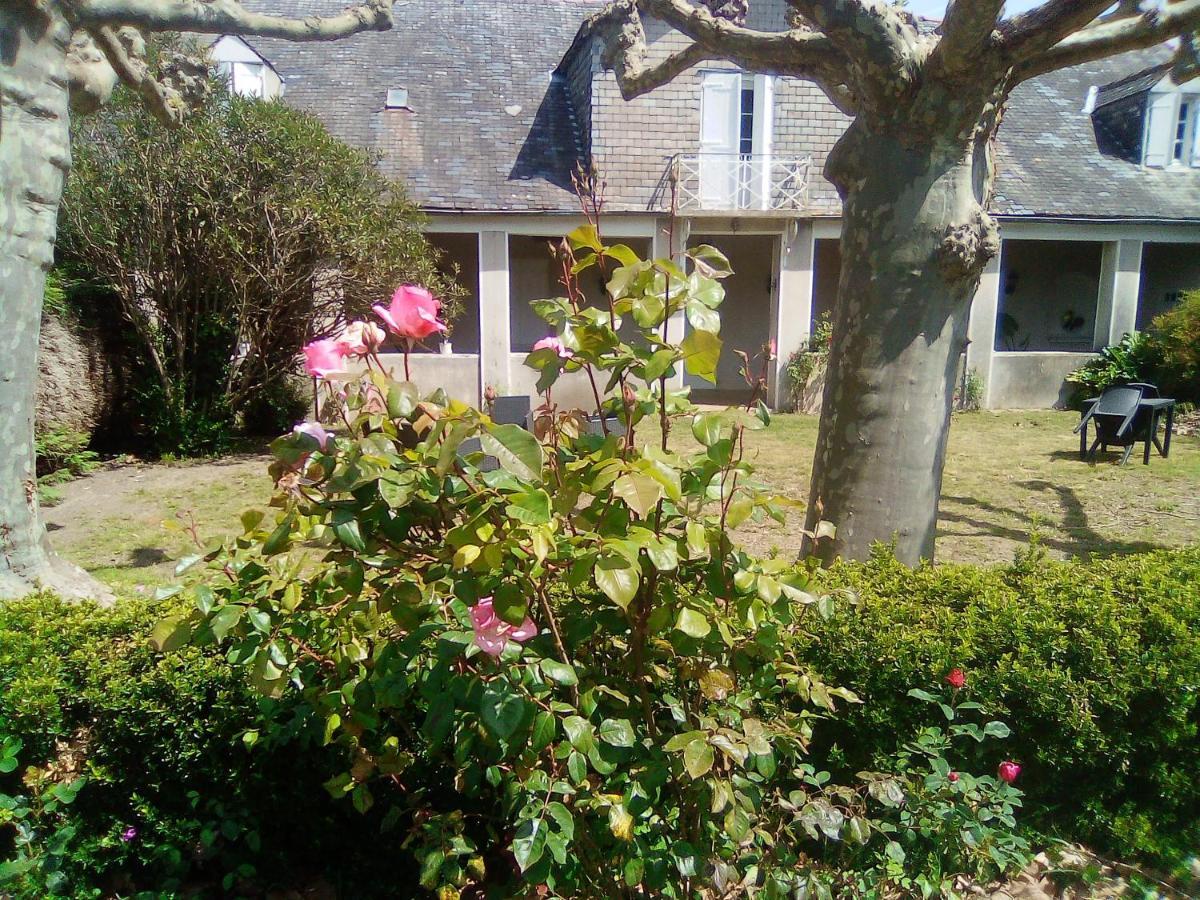 La Villa Du Bearn Garlin Buitenkant foto
